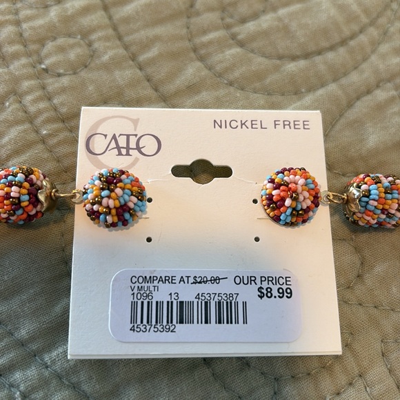 NWT Earrings - Picture 3 of 3